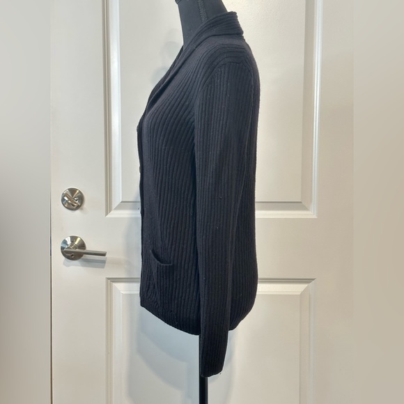 LL Bean Womens Large Cardigan 100% Merino Wool Sweater Collar Shawl Black Pocket - Picture 2 of 10